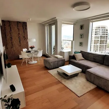 View From 27th Floor, Free Parking, Keyless Апартаменты *