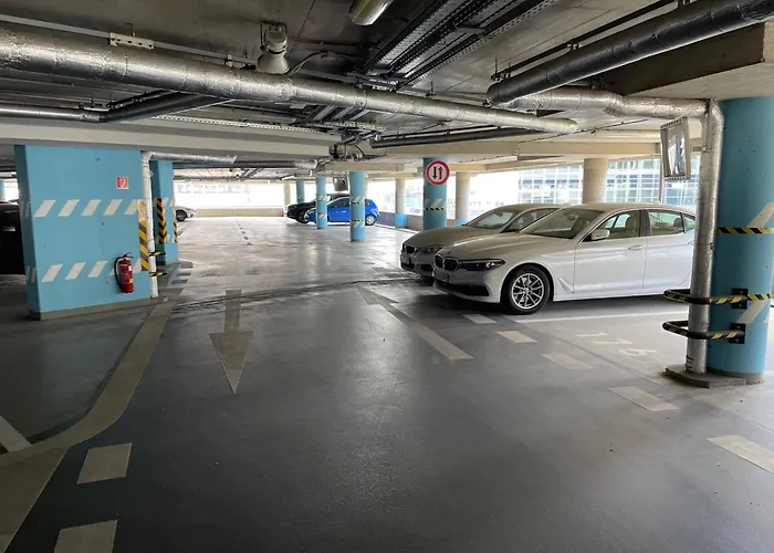 아파트 View From 27th Floor, Free Parking, Keyless 브라티슬라바