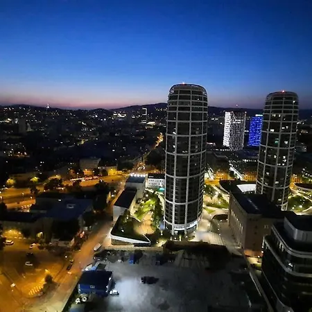 View From 27th Floor, Free Parking, Keyless דירה *